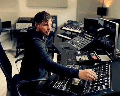 Ade Fenton was recently asked by TONN Recordings to compile 10 songs 